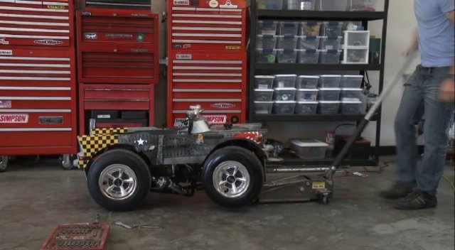 World's Tiniest (and Amazingly Cute) Car [video]