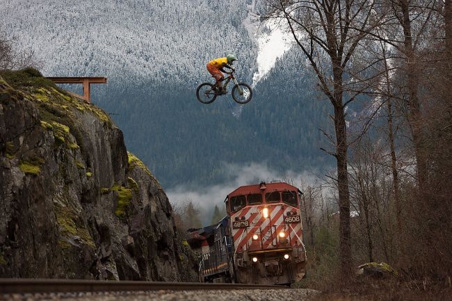 Best extreme photos of 2013