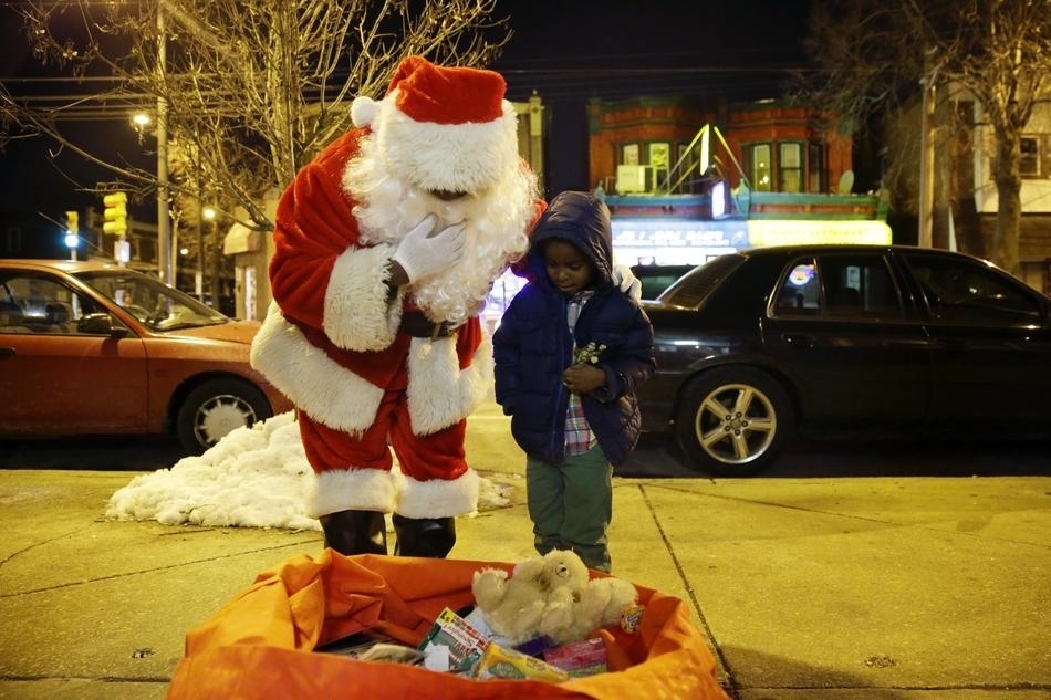 55 Incredible Images Of The World Celebrating Christmas