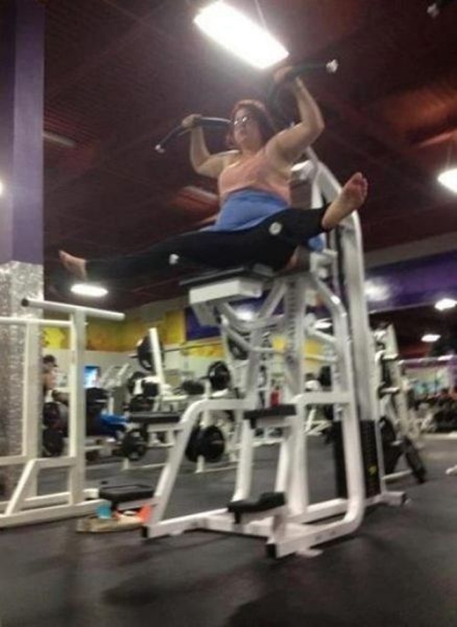 Bizzare people in the gym