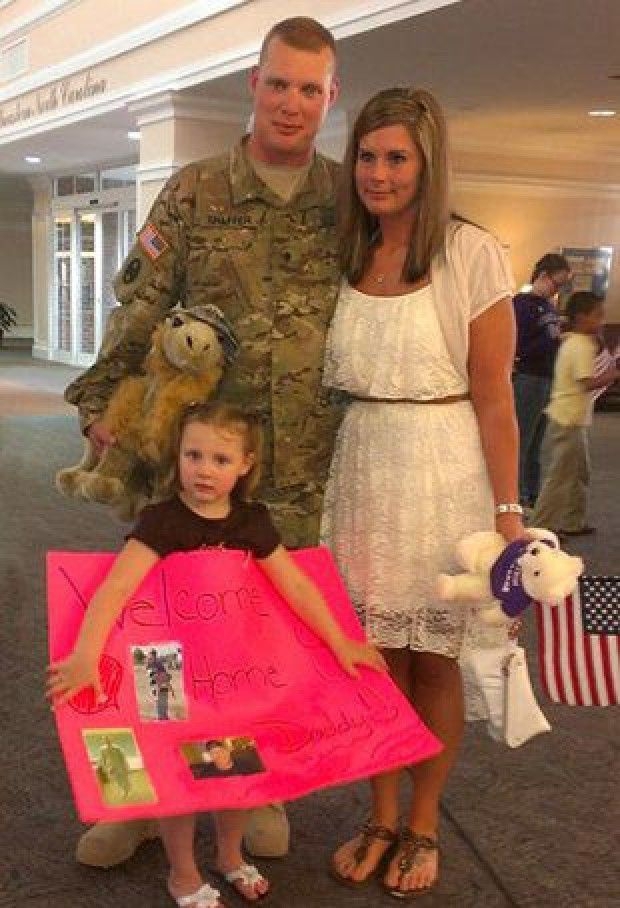 Wife Surprises Army Husband With 100-Pound Weight Loss
