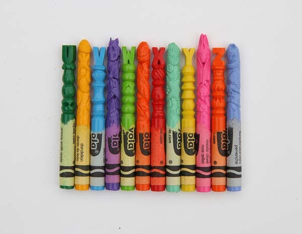 What This Girl Did With A Box Of Crayons Is Amazing