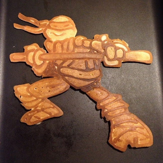 This Dad Creates Amazing Pancake Cartoons For His Two Hungry Kids