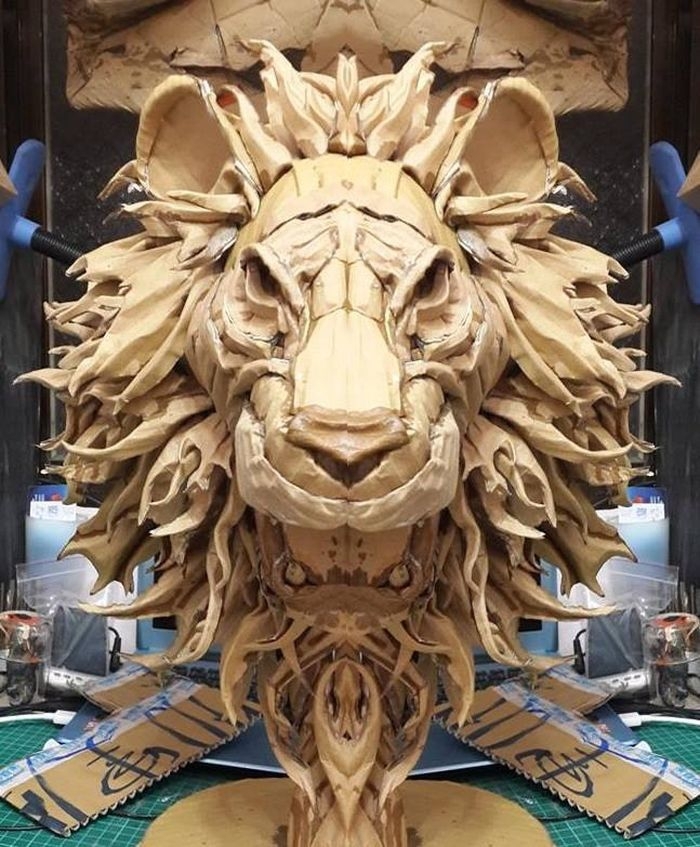 The Stuff This Guy Makes Out Of Cardboard Is Simply Incredible