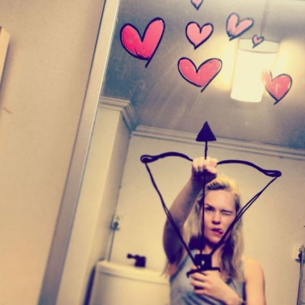 Bathroom Selfies with an Artistic Twist