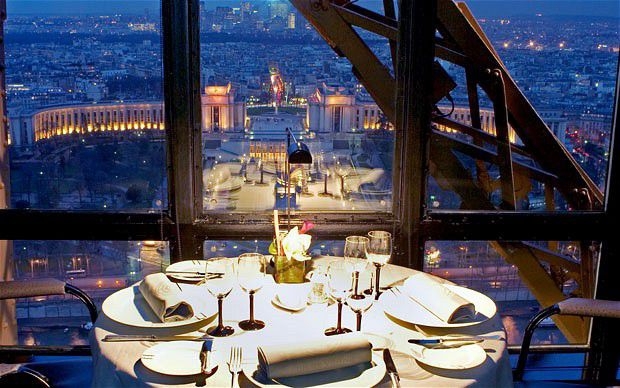 Always ask for a table with a view, these restaurants are jaw dropping