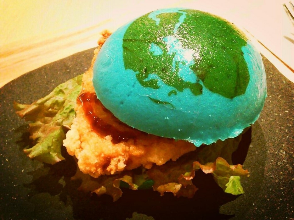 Japan's Edible "Blue Burger" Dares You To Eat The Earth