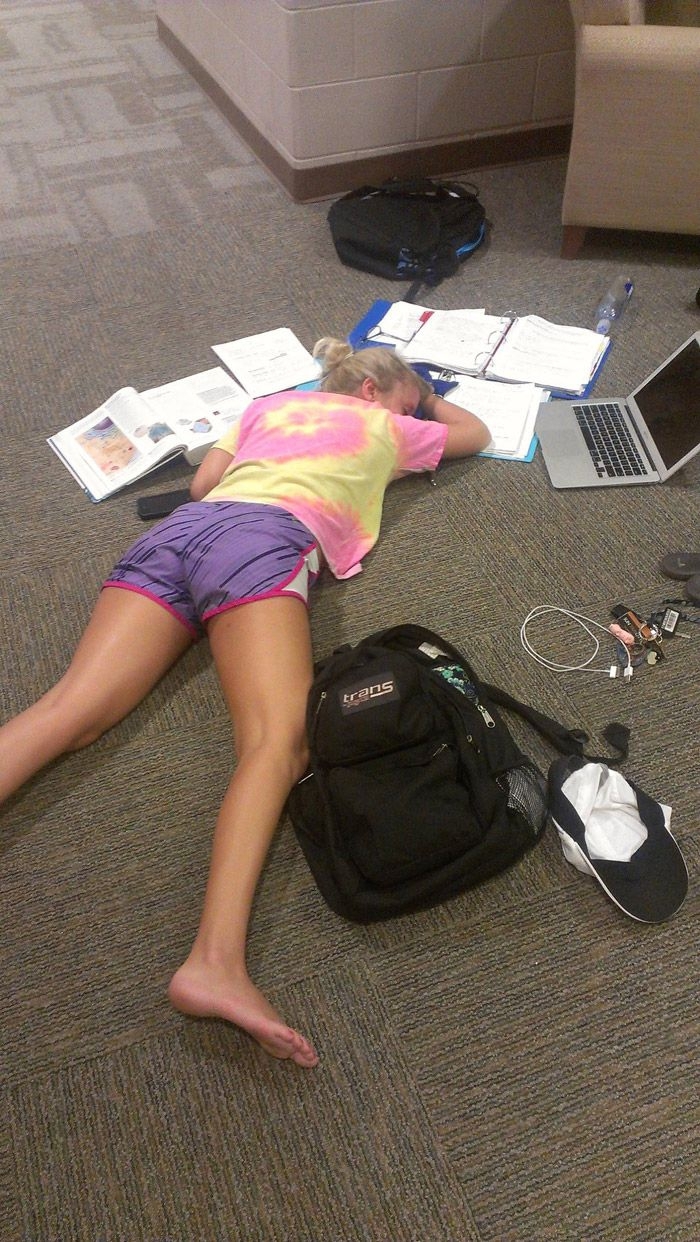Pics to Show You What Failing in Finals Week Looks Like