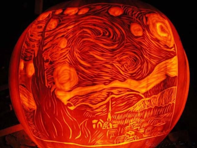 40 Detailed Pumpkin Carvings That Make Normal Ones Seem Boring