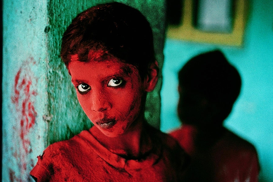 Portraits of people around the world by Steve McCurry