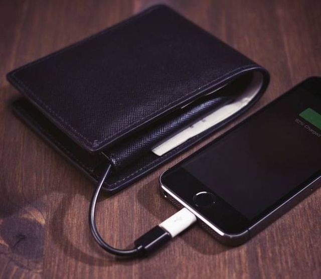 A Two-in-one Wallet and Charger