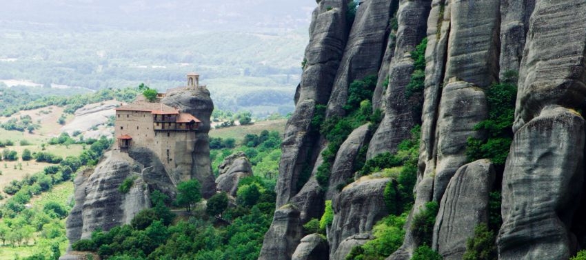 These Ancient Monasteries In Greece Are Beautiful