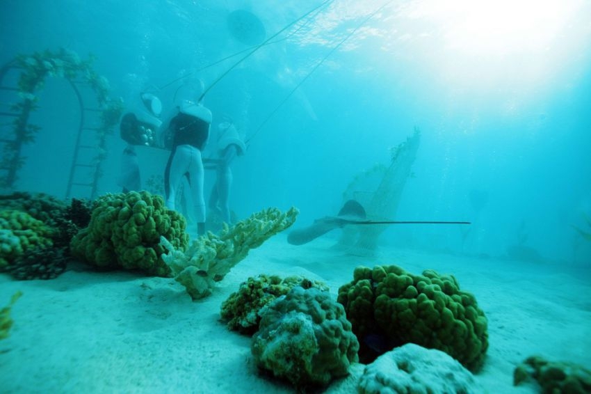 Underwater Wedding in Bora-Bora