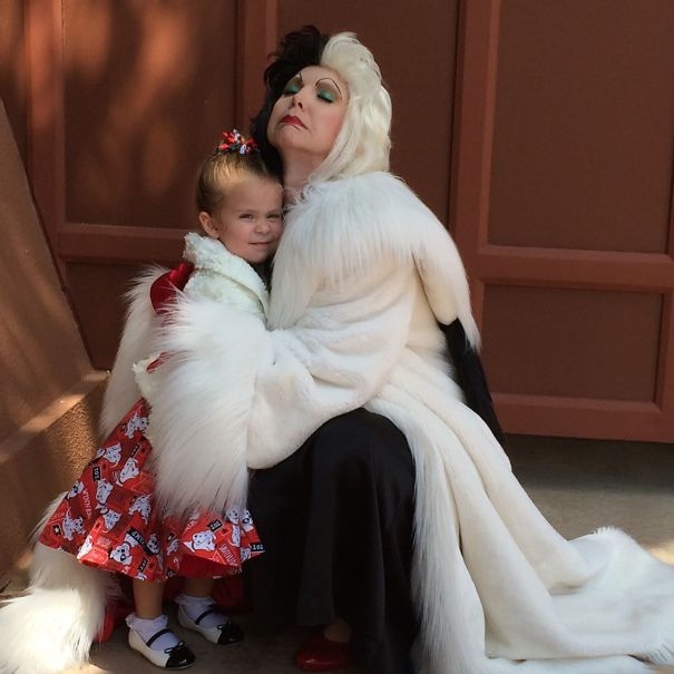 Mom sews Disney costumes for her daughter