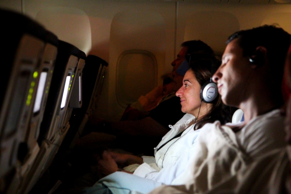 Pilots and flight attendants confess dark secrets about flying