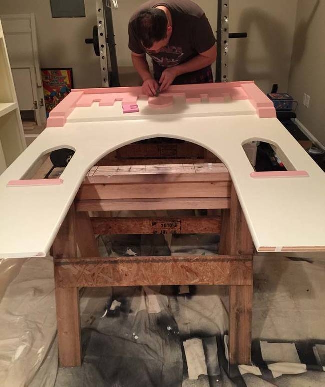 This Little Girl's Dad Made Her A Bed Frame Fit For A Princess