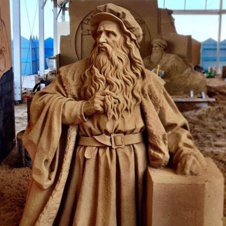 Amazingly Realistic Large-Scale Sand Sculptures by Ray Villafane