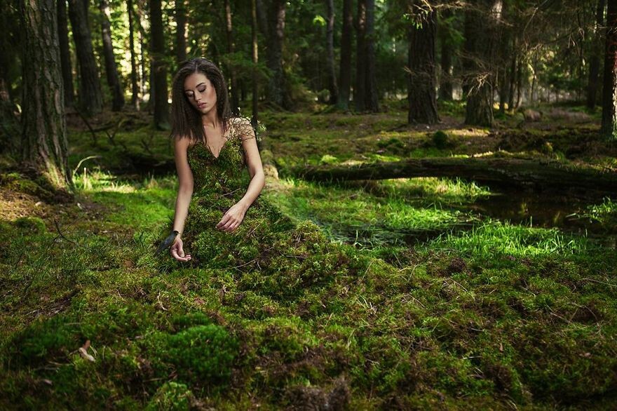 Dryad Zuzana in moss dress we made at location