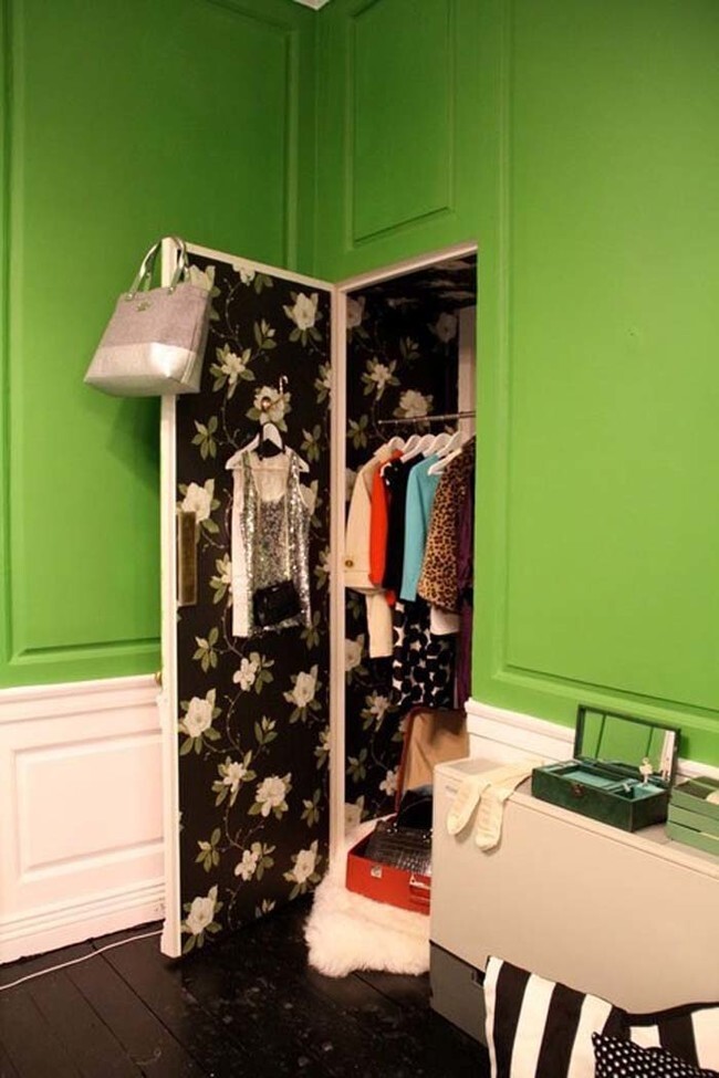 If you have trouble getting ready quickly in the morning, put a hook on the inside of your closet. Hang the next day's outfit there for easy access in the a.m.