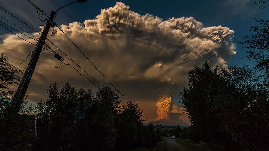 20 Breathtaking Pics Of Volcano Eruption In Chile