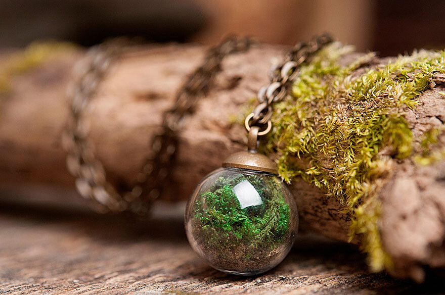 Real Moss Necklace