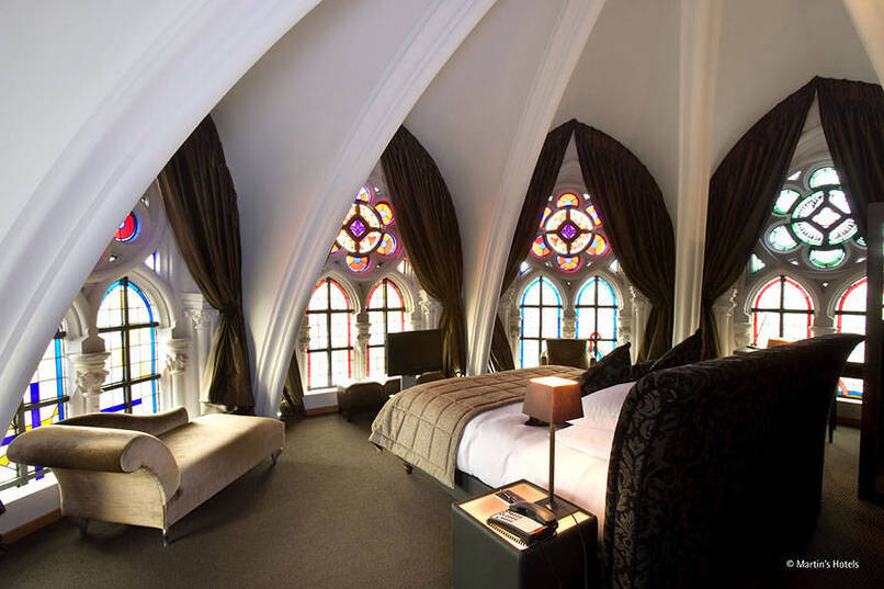 15 Mythical Hotels Everybody Should Stay In At Least Once