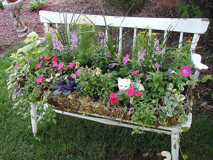 27 Ways To Recycle Your Old Furniture Into A Fairytale Garden