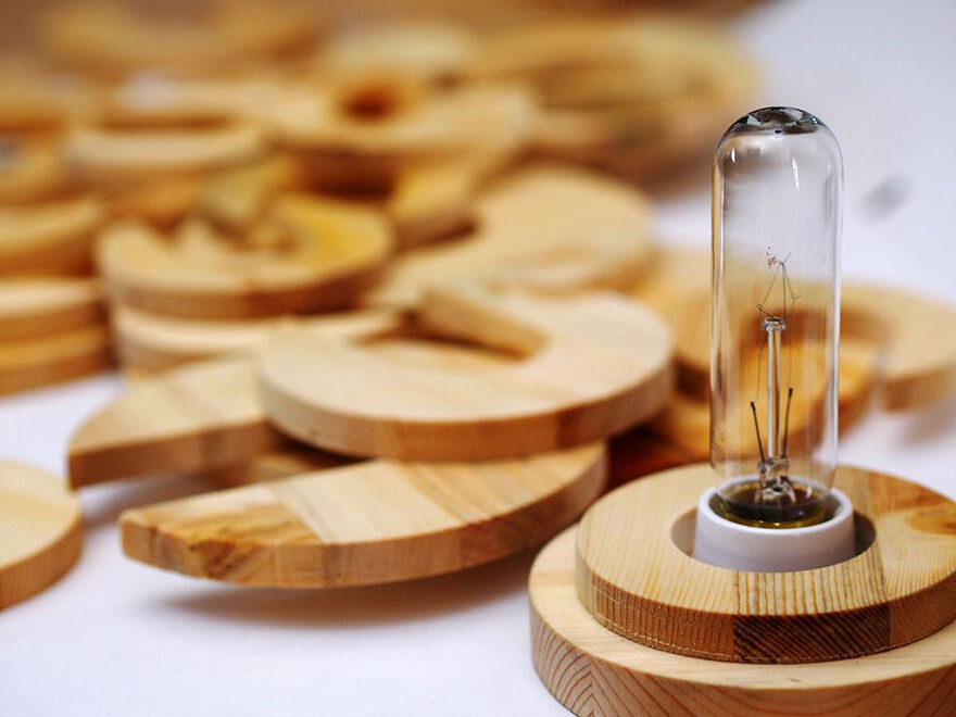 DIY Shape-Shifting Lamp That You Can Flip, Swirl And Arrange However Y