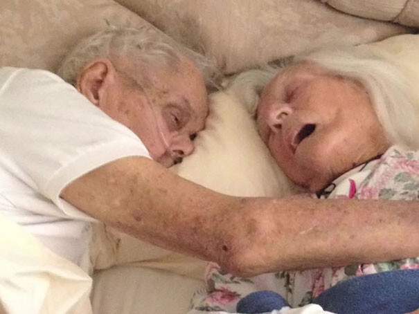 After 75 years of marriage, this couple died in each others’ arms
