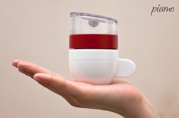 This cup that lets you make espresso in the microwave: