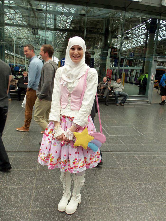 Muslim Lolita Fashion Is A New Trend Inspired By Japan