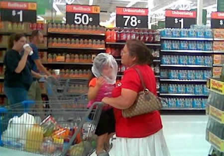 20 Of The Worst Moms You've Ever Seen