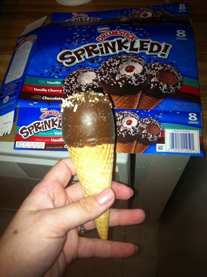 The lack of sprinkles on this ice cream cone:
