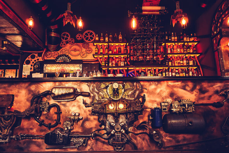 The First Kinetic Steampunk Bar In The World Opens In Romania, Enigma Café