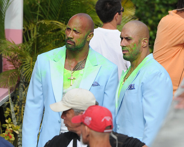 #30 Dwayne Johnson And Stunt Double On The Set Of Pain And Gain