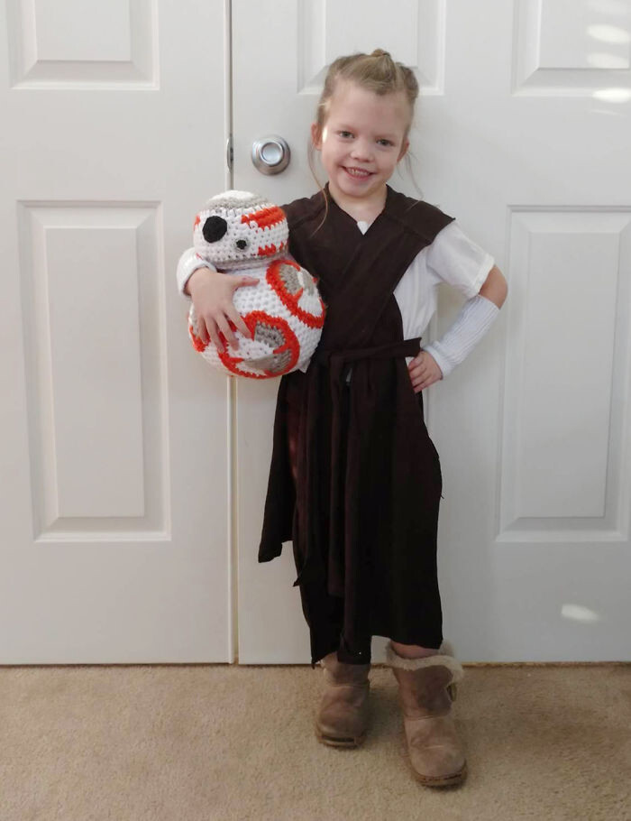 I Crocheted This BB-8 For My Little ‘Rey’