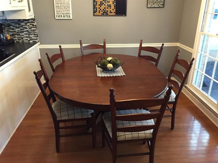 1. The dining room before. This hand-me-down dining set could only seat 6 and didn't really match the space. 
