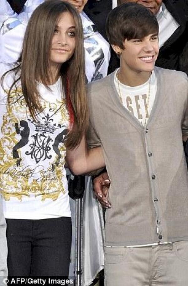 A fresh-faced young Paris hanging with the Biebs 