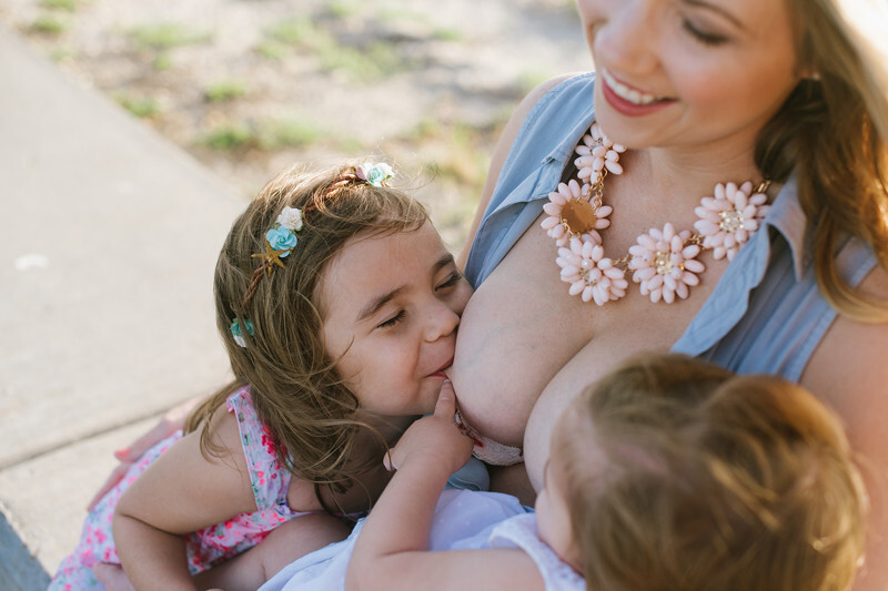 This Mom’s Photos Of Her Breastfeeding Both Her Toddlers Are Stunning