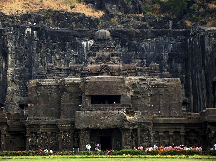 This 8th Century Temple Is Carved Out Of One Rock And People Are Calling It The 8th Wonder Of The Wo
