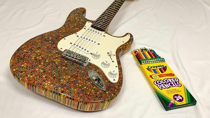 Guy Spends $500 To Build An Epic Custom Guitar Out Of 1200 Pencils, Shows How He Did It