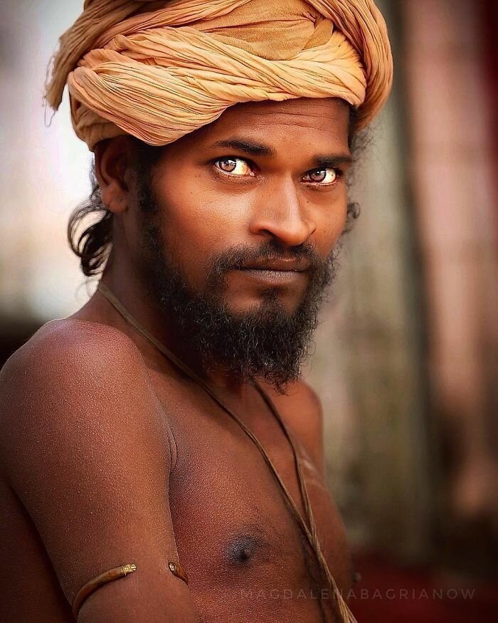 Portrait of a Sadhu, Hindu holy man, taken in the streets of Pushkar