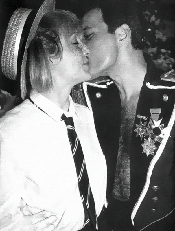 25 Photos Of Freddie Mercury With His First And Only True Love, Mary Austin