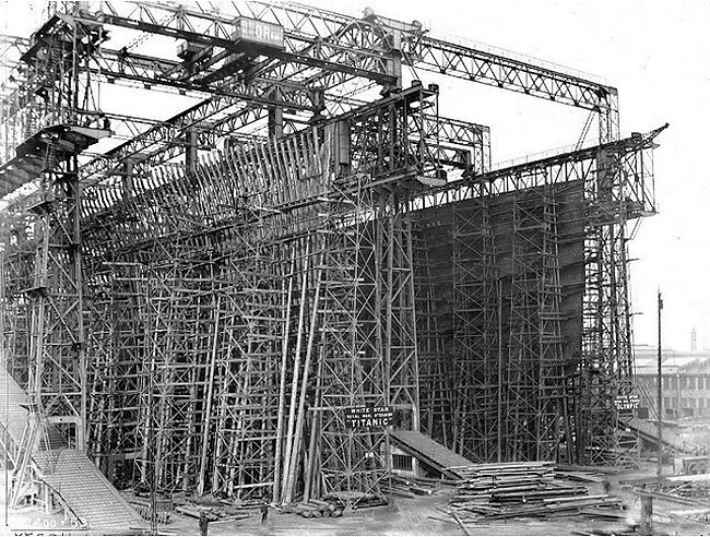 35 Rare Photos of the Construction of the Titanic