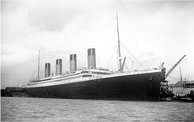 35 Rare Photos of the Construction of the Titanic
