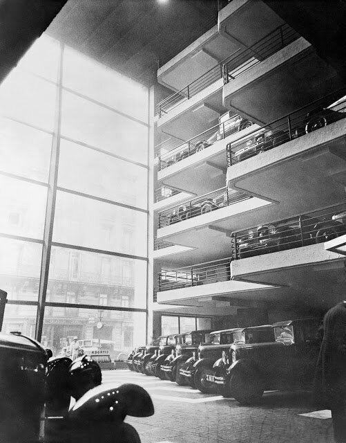 Le Marbeuf garage in Paris, 1930.