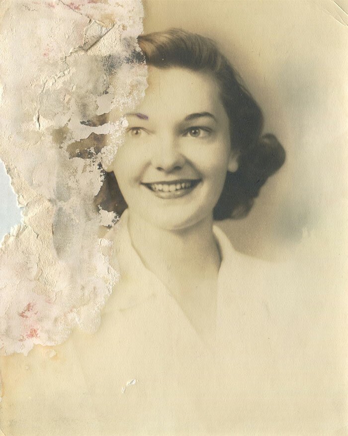 Repair of the only photo of the client’s mother from her youth