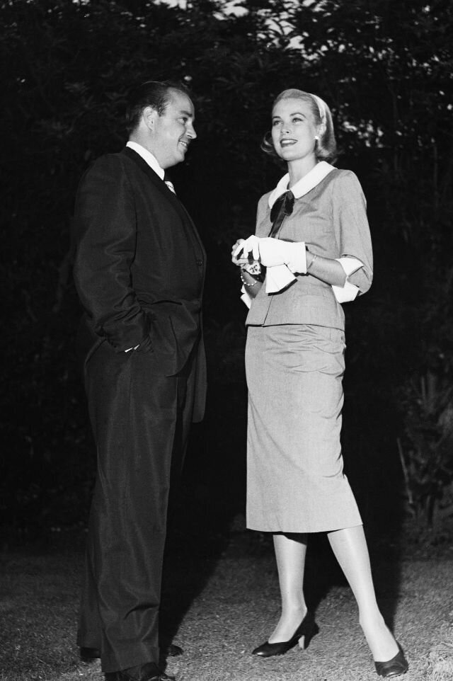 August 1954. Grace Kelly at a garden party held by songwriter Jimmy McHugh in Beverly Hills.