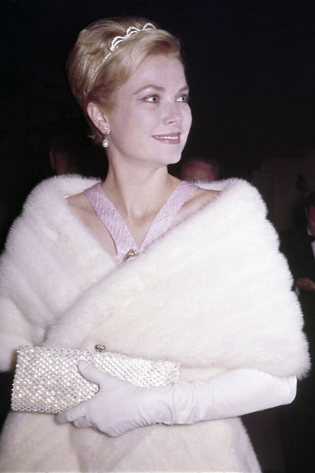 June 1961. Princess Grace of Monaco arriving at a State Banquet in Dublin. Photo by Ray Bellisario.