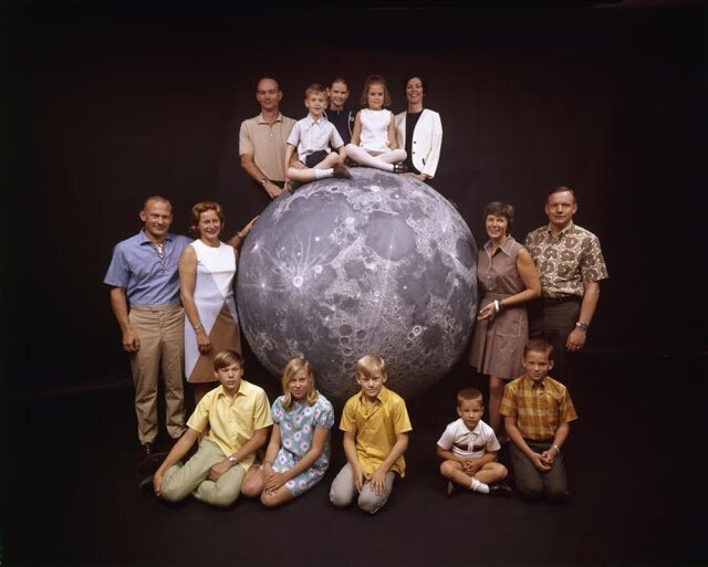 50 Years Ago: Amazing Photographs of Apollo Families’ Tears and Ecstasy During Moon Landing Mission